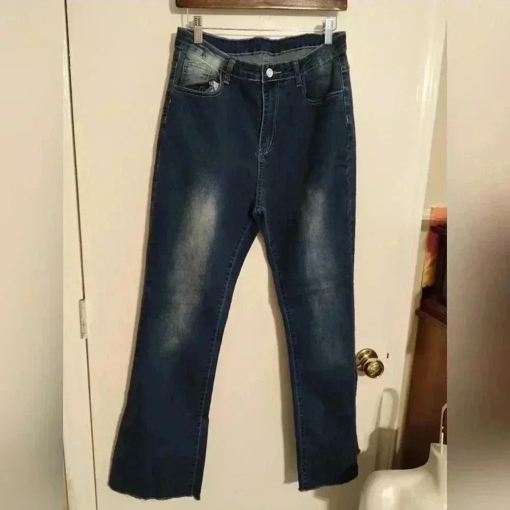 - Shein Hi Rise Bel lbottom Jeans